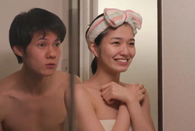 Cực phẩm xoạc em đồng nghiệp dễ thương cả đêm sau khi trễ tàu về nhà